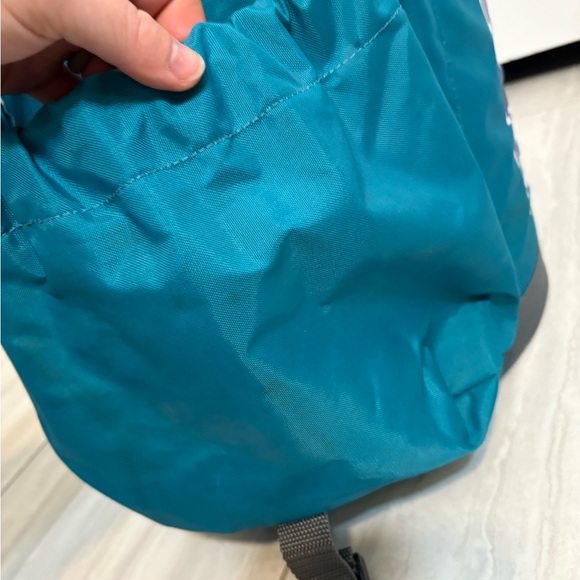 Vintage Budweiser Chest Cooler Retro Bright Colors Portable - Good Condition - Picture 10 of 16